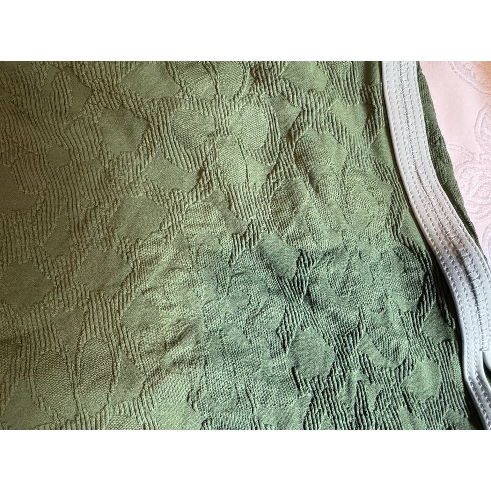 Berlook Swimsuit Skirt Coverup Size L Large Green Jacquard NEW - Picture 7 of 9